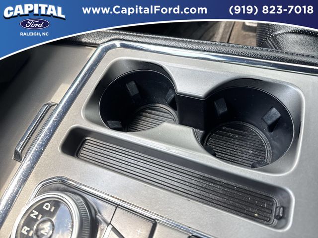 Used 2020 Black Ford XLT image 32
