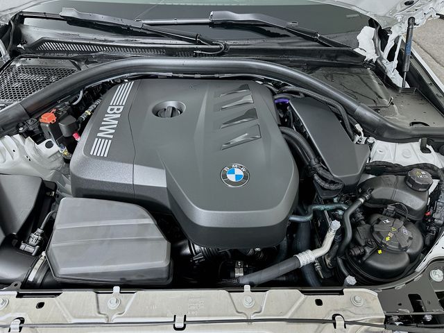 2025 BMW 3 Series 330i xDrive 31