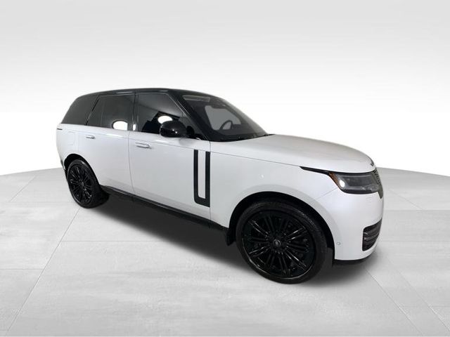 2023 Land Rover Range Rover SE 8