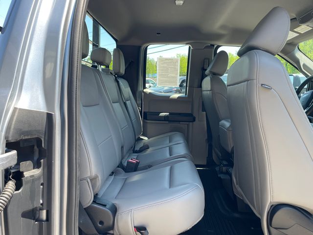 2021 Ford F-250SD XLT - Iconic Silver Metallic exterior view 12