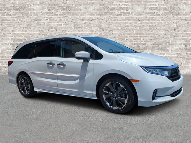 White 2023 Honda Odyssey Minivan Front-Wheel Drive Automatic