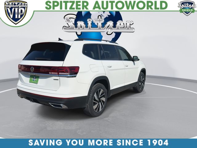 Certified Used 2025  Volkswagen 2.0T SE w/Technology image 9