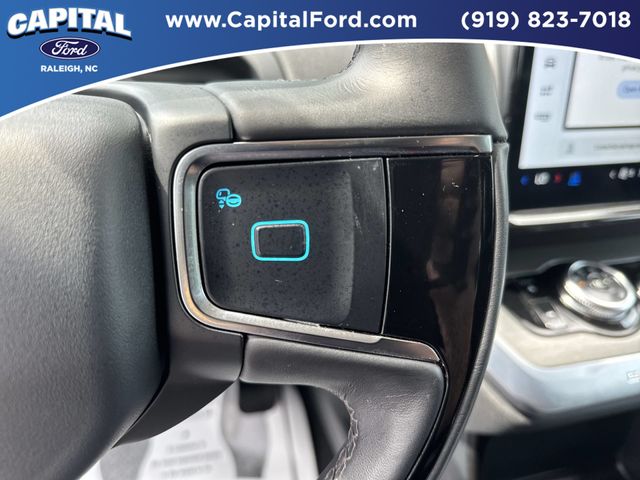 Used 2025 White Ford Platinum image 24