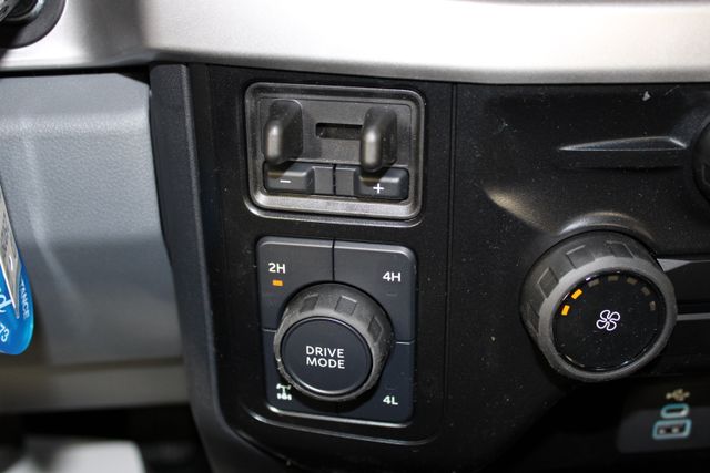 2025 Ford F-350SD XLT photo