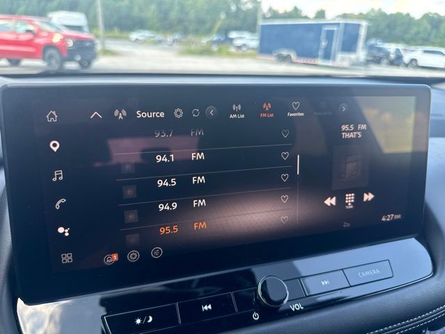 2025 Nissan Rogue Platinum:C02794
