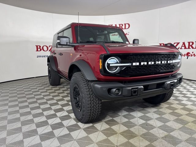 2025 Ruby Red Metallic Tinted Clearcoat Ford Bronco Badlands SUV