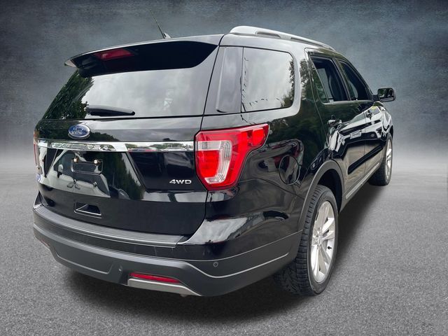 2019 Ford Explorer XLT 9