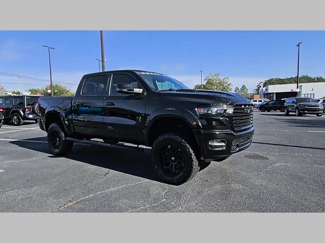 2026 Ram 1500 Laramie Crew Cab 4x4 5'7" Box