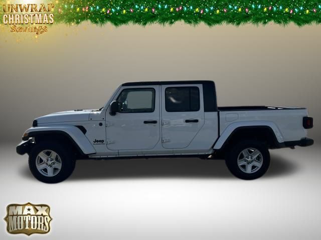 Used 2022 Jeep Gladiator Sport with VIN 1C6HJTAG9NL159996 for sale in Kansas City