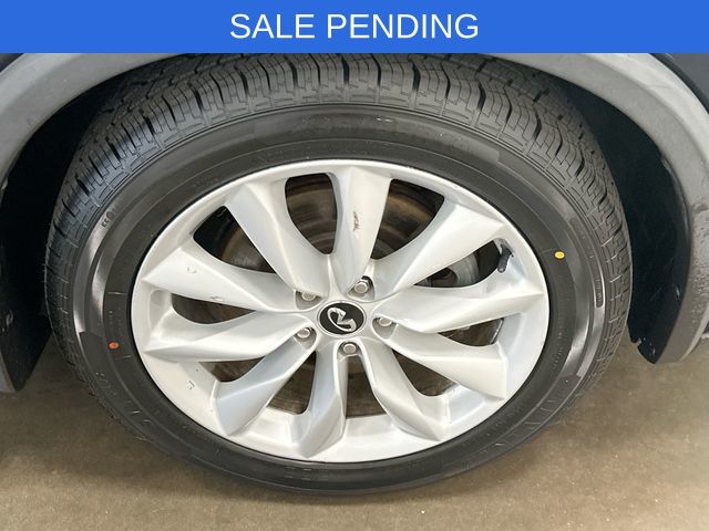 2019 INFINITI QX50 ESSENTIAL - 4
