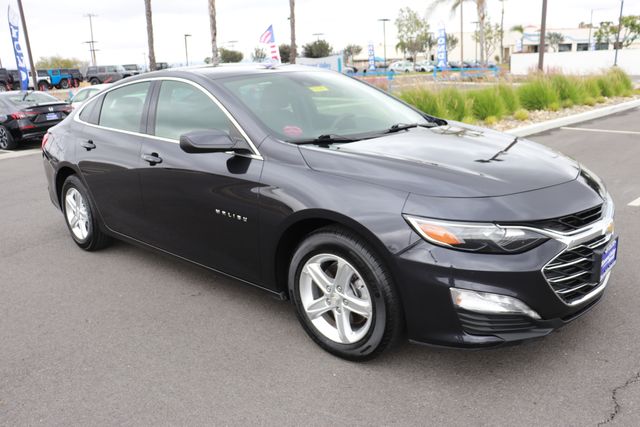 2023 Chevrolet Malibu LT photo