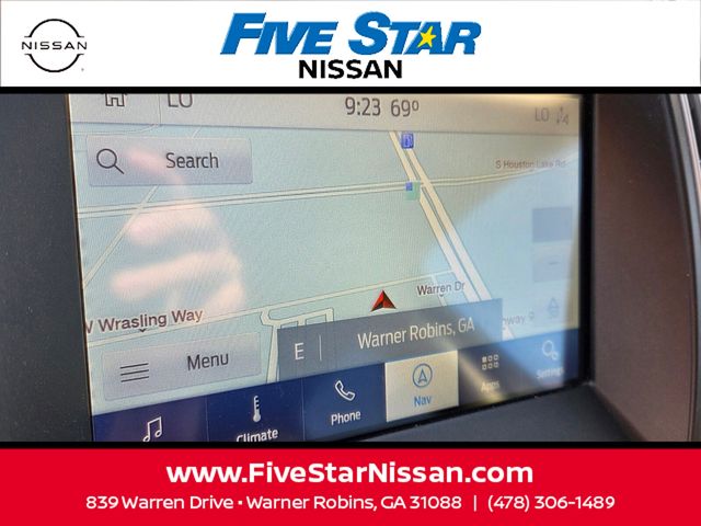 Used 2020 Red Ford SEL image 21