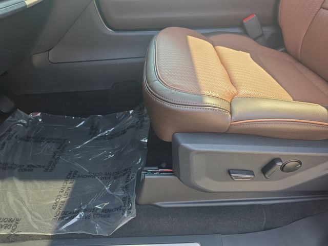 New 2027 Agate Black Metallic Ford MAX King Ranch® image 30