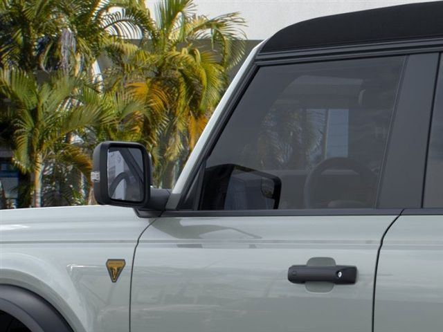 2024 Ford Bronco Badlands photo