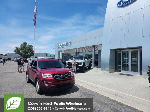 Ruby Red Metallic 2017 Ford Explorer XLT AWD SUV / Crossover All-Wheel Drive 6-Speed Automatic