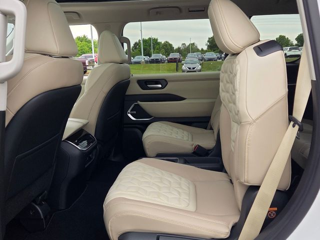 New 2026 White Nissan Platinum image 6