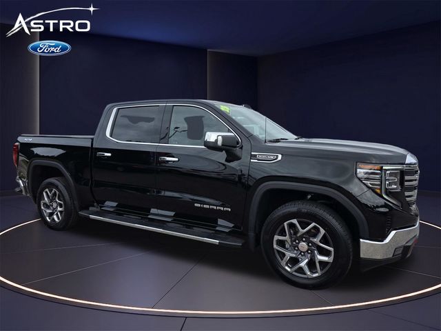 2025 GMC Sierra 1500 SLT Crew Cab 4WD