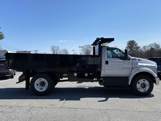 2025 Ford F-650SD Base 7