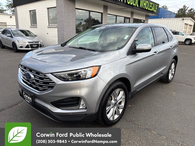 Silver Metallic 2022 Ford Edge SUV / Crossover All-Wheel Drive 8-Speed Automatic