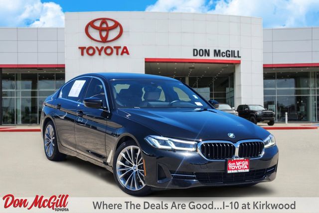 2021 BMW 5 Series 530i Sedan's photo