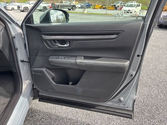 Used 2025 Honda CR-V SUV