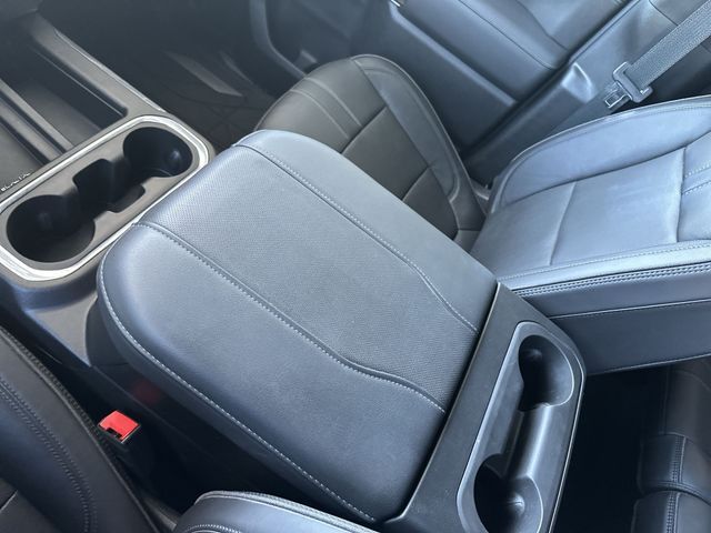 Used 2023 White Chevrolet High Country image 21