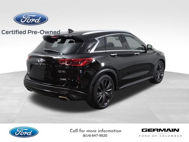 2020 Infiniti QX50 Essential photo 5