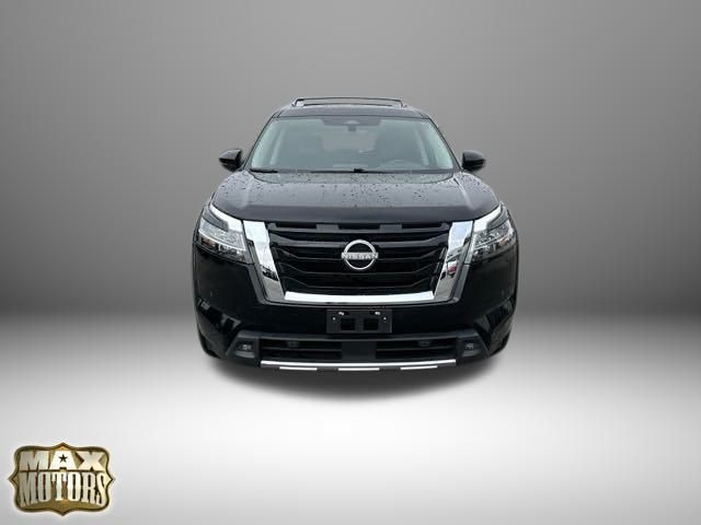 Used 2023 Nissan Pathfinder SL with VIN 5N1DR3CC5PC221533 for sale in Kansas City