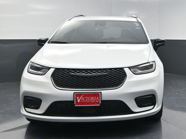 2026 Chrysler Pacifica Select - 2