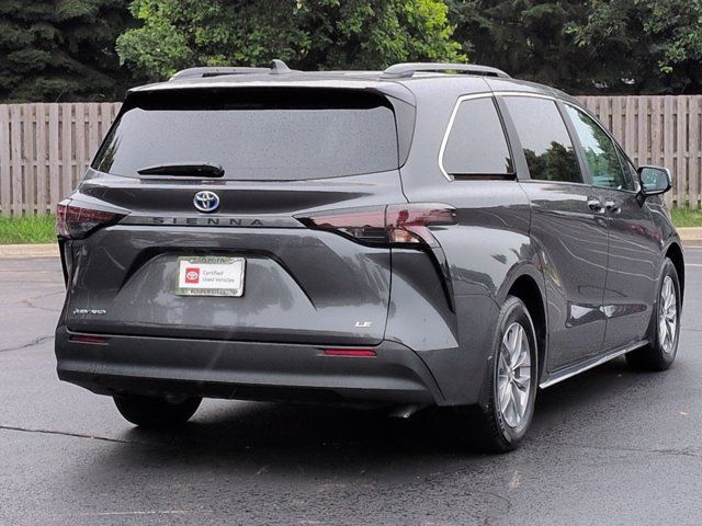 Used 2025 Toyota Sienna Van