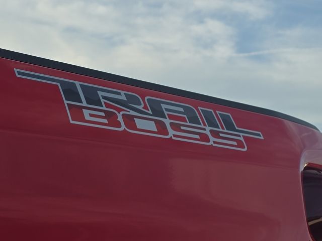 2026 Chevrolet Silverado 1500 Custom Trail Boss:C02729