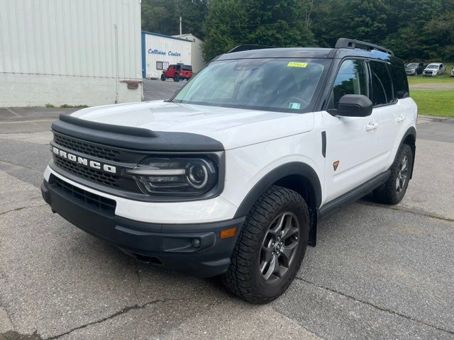 Used 2022 White Ford Badlands image 10