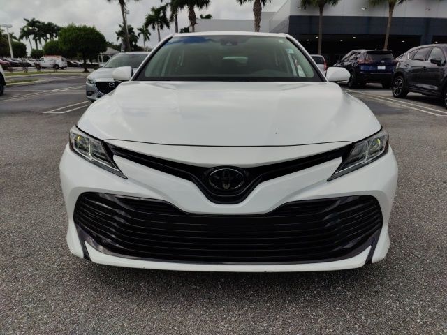 2019 Toyota Camry LE 6