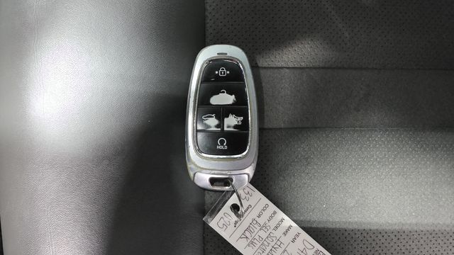 Used 2021 Phantom Black Hyundai SEL Plus image 28