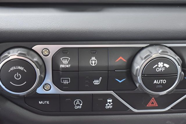 New Car 2025 Jeep Gladiator  High Tide For Sale Under $40,000 In Austin, Texas