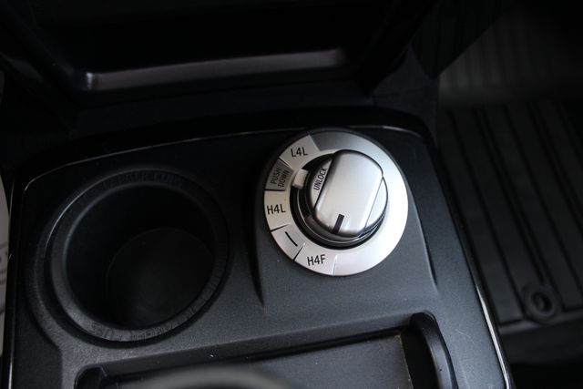 Used 2021  Toyota Nightshade image 18