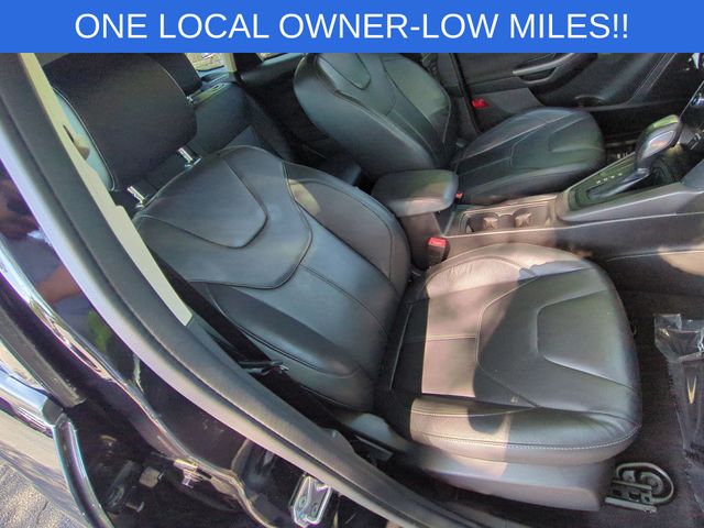 Used 2016 Black Ford SE image 34