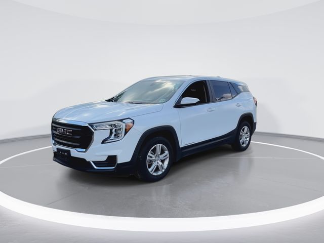 Used 2024 White GMC SLE image 5
