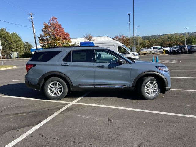 2025 Ford Explorer Active 2