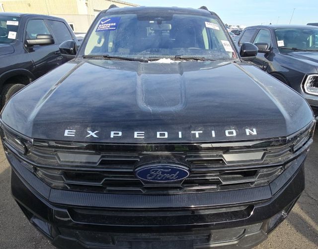 2025 Ford Expedition Active RWD