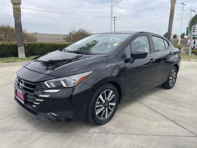 Super Black Metallic 2024 Nissan Versa Sedan Front-Wheel Drive Continuously Variable Transmission