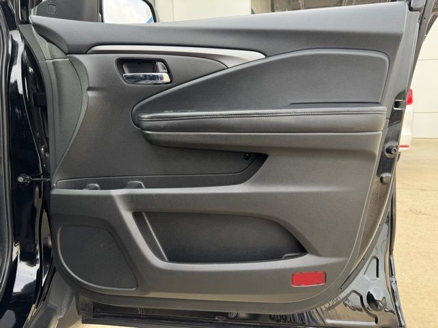 2022 Honda Pilot Special Edition photo