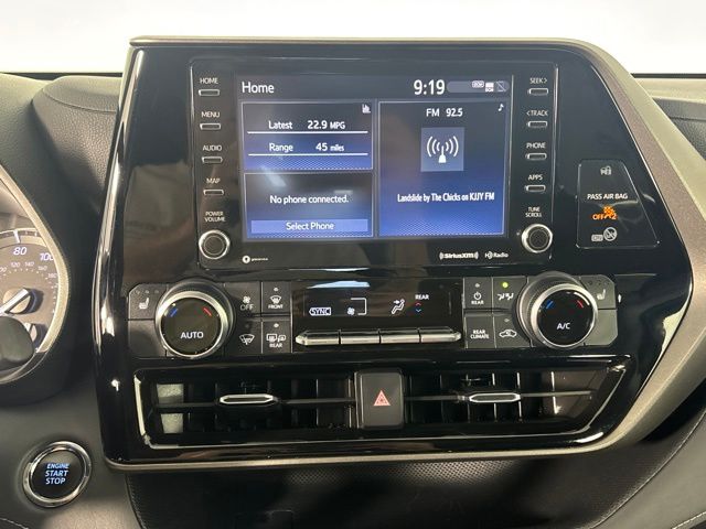 Used 2022 Toyota Highlander SUV
