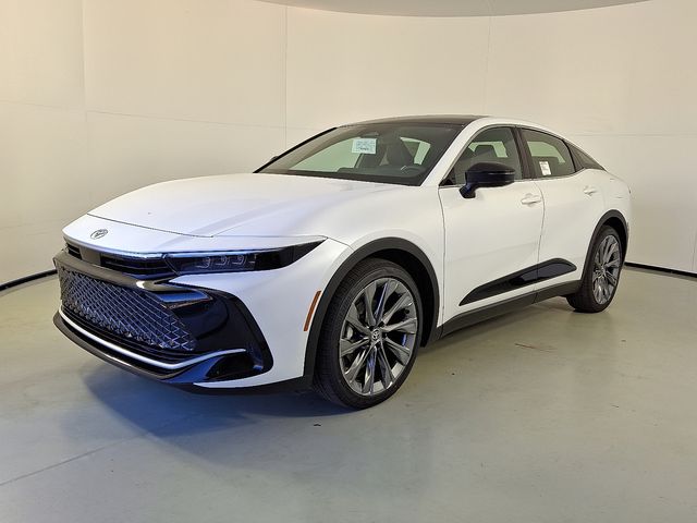 2026 Toyota Crown Limited photo 3