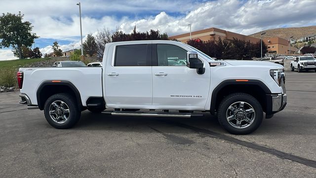 2025 GMC Sierra 2500HD SLT 2