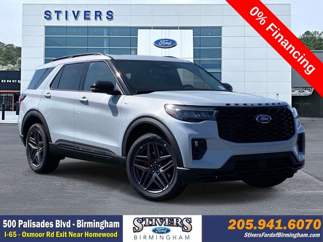 White Metallic 2026 Ford Explorer SUV / Crossover All-Wheel Drive Automatic