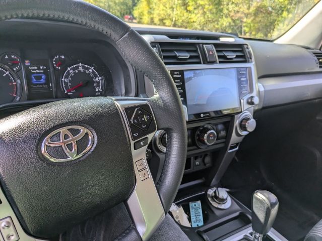 2021 Toyota 4Runner SR5 30