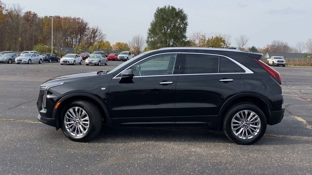 2024 Cadillac XT4 Premium Luxury 5