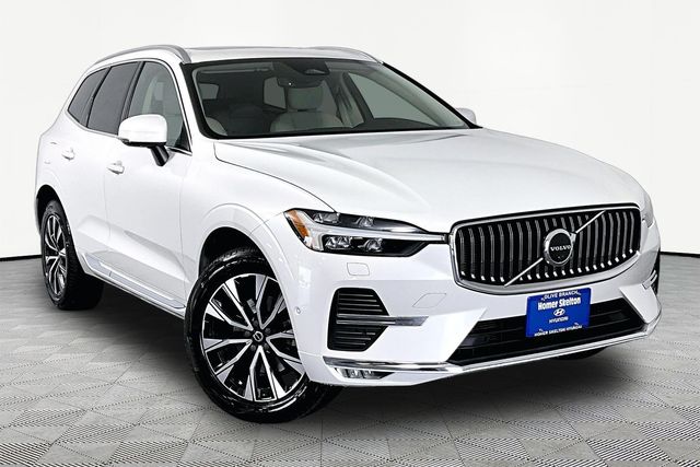 Crystal White 2023 Volvo XC60 SUV / Crossover All-Wheel Drive Automatic