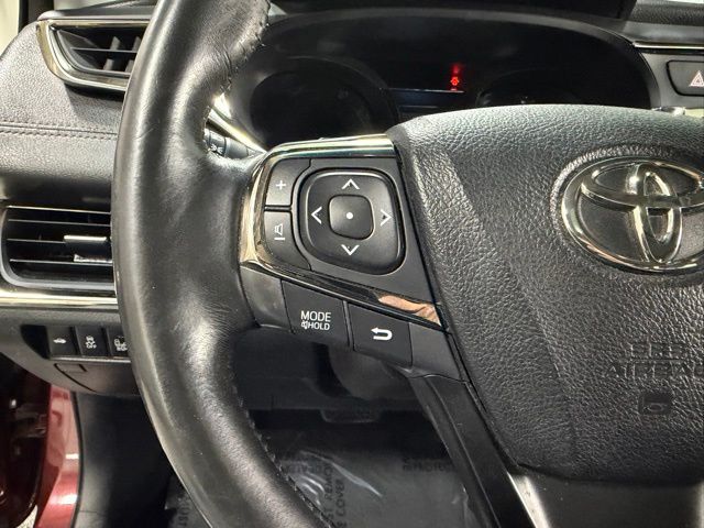 2013 Toyota Avalon #17